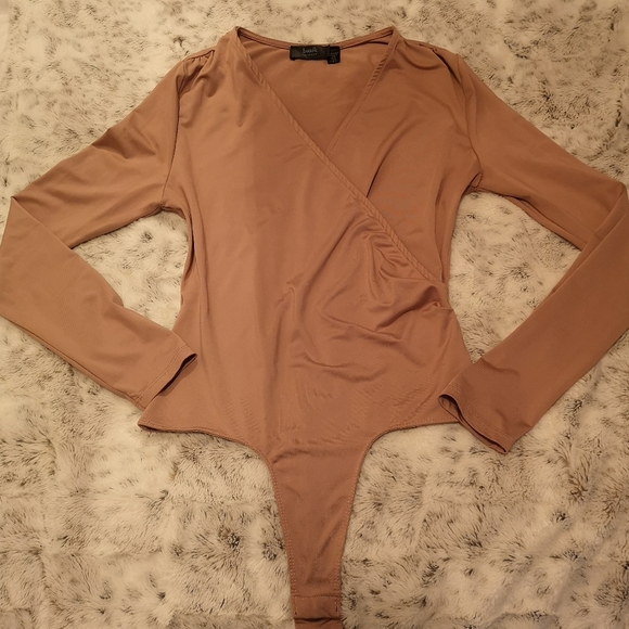 Basik Women's Body Suit - Picture 5 of 17